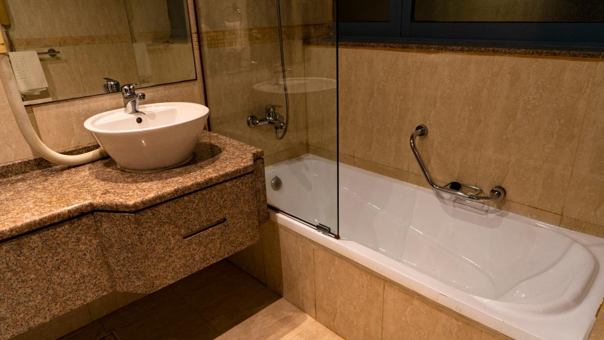 Boonmax Hotel Dubai Cameră foto