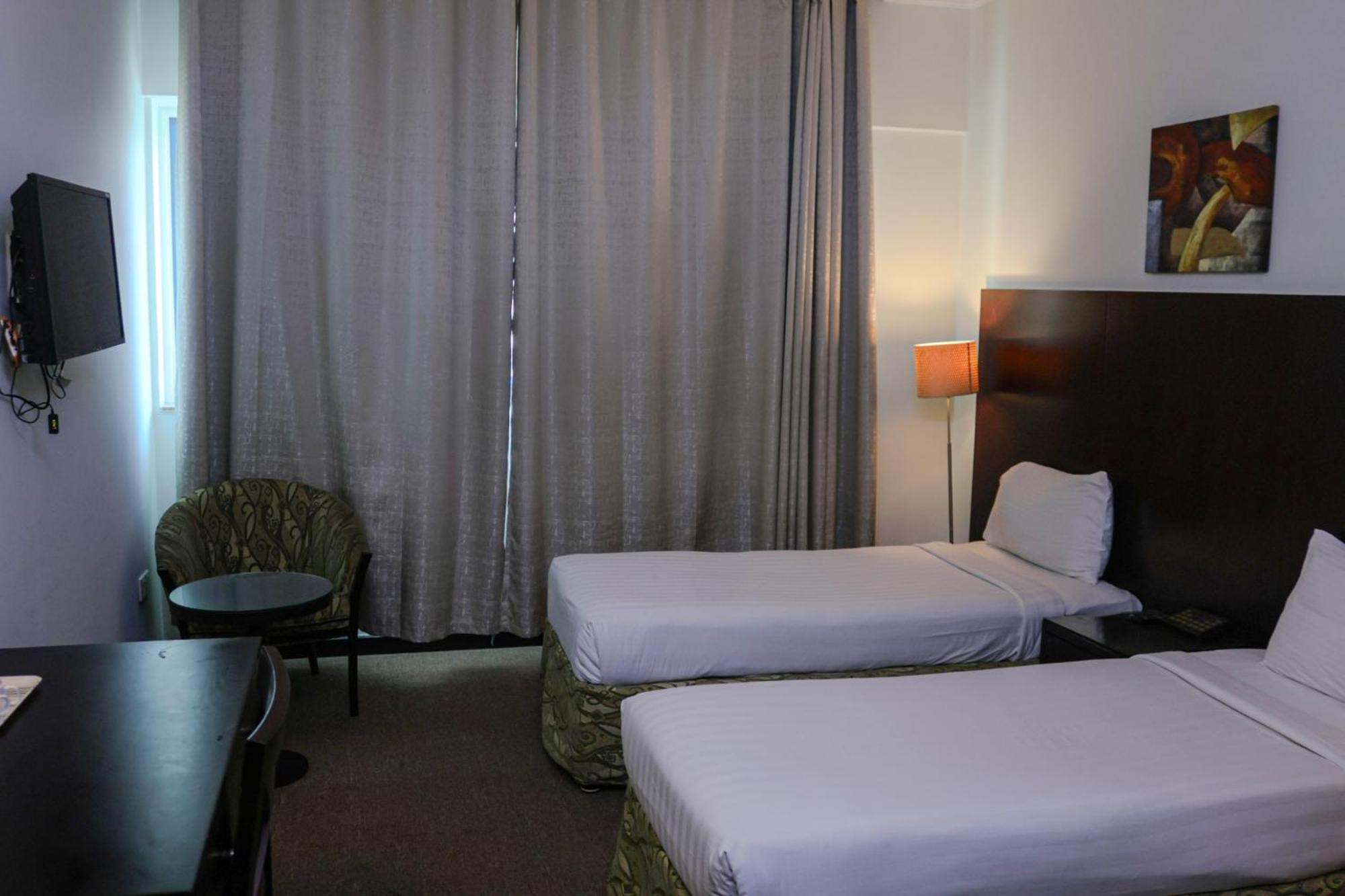 Boonmax Hotel Dubai Exterior foto